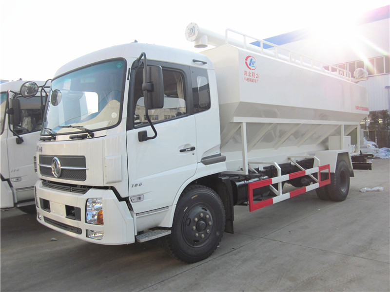 散裝<a href=http://m.yhqlc.com/siliaoche/ target=_blank class=infotextkey>飼料車</a>圖片展示