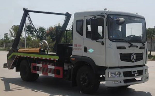 東風(fēng)國(guó)六擺臂式垃圾車
